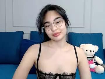 Freechat little_v1rgin_angel on Chaturbate