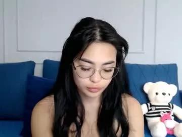 Freechat little_v1rgin_angel on Chaturbate