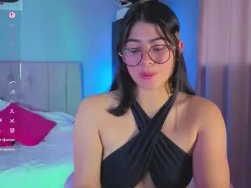 Explore 24 years old loaluxury from Chaturbate loaluxury from Chaturbate