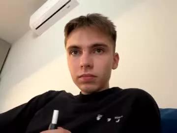 luis_7777 on Chaturbate 