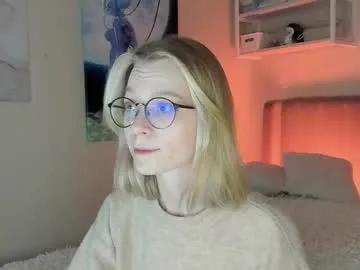 lunar_sofia from Chaturbate