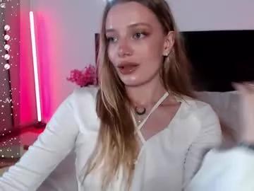 Freechat lunaticabae on Chaturbate