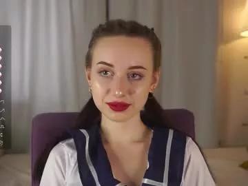 lynngroves on Chaturbate 