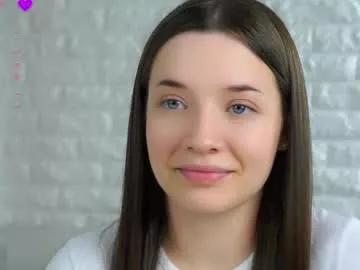 Freechat maidabuoy on Chaturbate