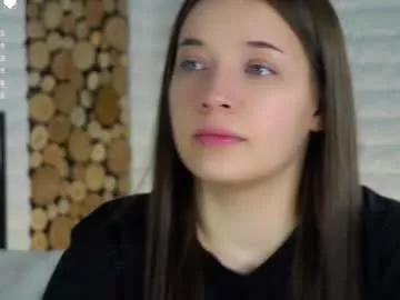 Freechat maidabuoy on Chaturbate