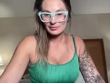 Freechat mandyrheaa on Chaturbate