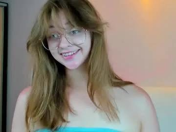 Freechat may_fl0wer on Chaturbate