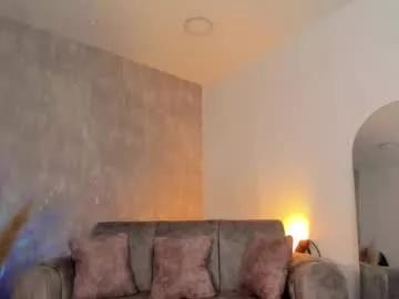 Freechat miacoopersx on Chaturbate