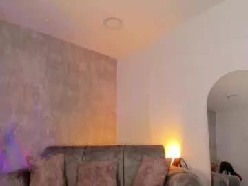 Freechat miacoopersx on Chaturbate
