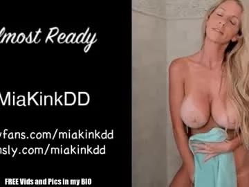 miakinkdd on Chaturbate 