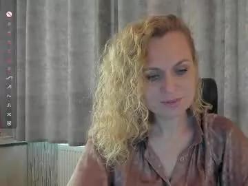 Away milanna_x on Chaturbate