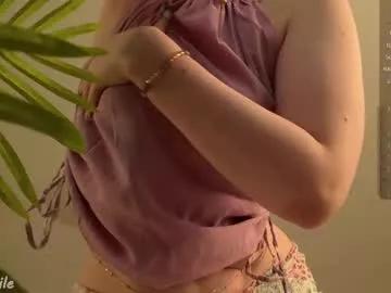 Freechat miley_smile on Chaturbate