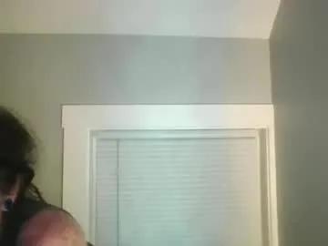 Freechat misshoneybadger333 on Chaturbate