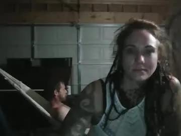 Freechat misshoneybadger333 on Chaturbate