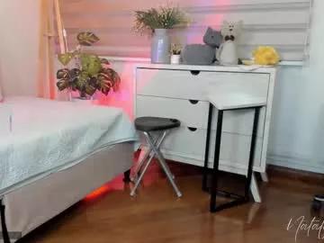 Freechat missnataly_ on Chaturbate