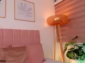 Freechat missnataly_ on Chaturbate