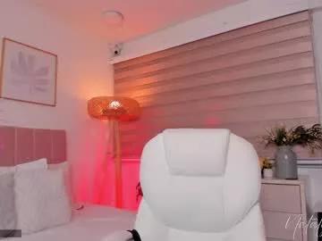 Freechat missnataly_ on Chaturbate