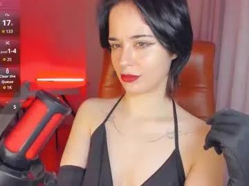 Freechat mollyposh on Chaturbate