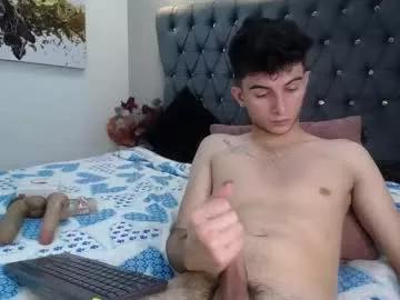 Freechat mr_williseo on Chaturbate