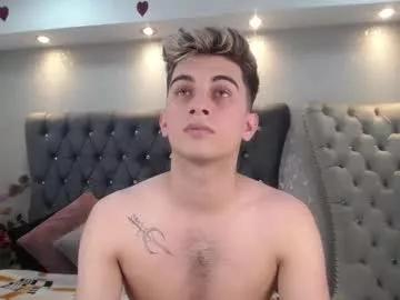 Freechat mr_williseo on Chaturbate