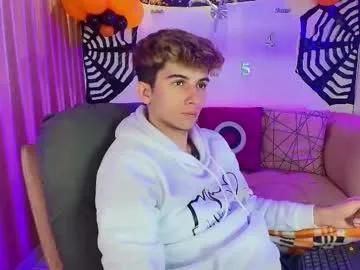 Freechat mr_williseo on Chaturbate