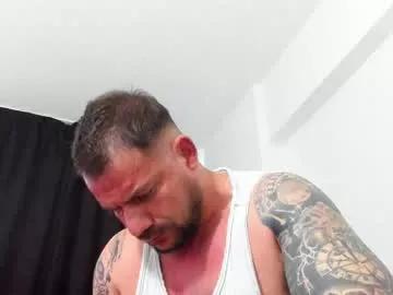 Freechat musclemonster31 on Chaturbate