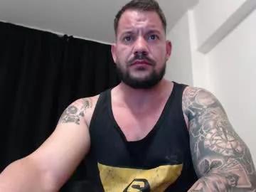 Freechat musclemonster31 on Chaturbate