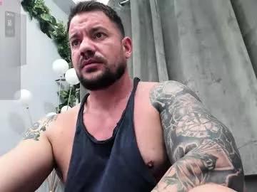 Freechat musclemonster31 on Chaturbate