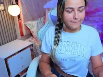 Watch Chaturbate's Naughty_lilaa naughty_lilaa from Chaturbate