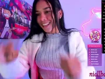 Private nicollbashel on Chaturbate
