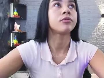 Private nicollbashel on Chaturbate