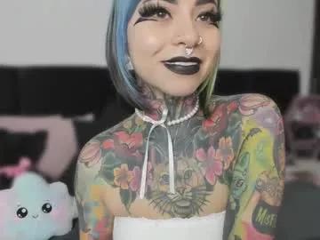 Freechat nikkiramone on Chaturbate