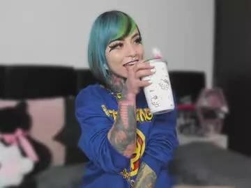 Freechat nikkiramone on Chaturbate