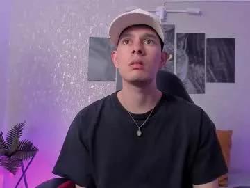 Freechat nils_saint on Chaturbate