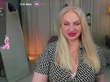 Freechat nina_deville on Chaturbate