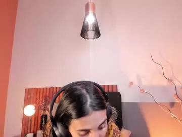 Freechat ninacavallli on Chaturbate