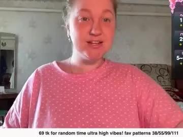 Freechat ollydoll on Chaturbate