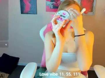 Freechat patr1cia_hart on Chaturbate
