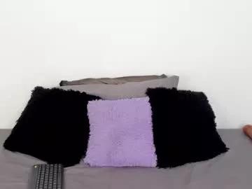 Freechat pawggirl18 on Chaturbate