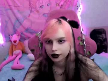 Freechat pineapple_dope on Chaturbate