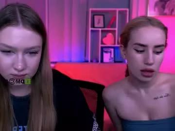 Freechat playful_sophie on Chaturbate