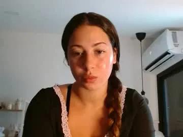 Freechat poppysinclaire on Chaturbate