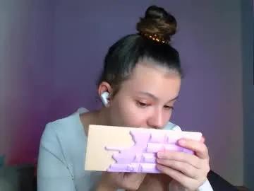 purple_peach from Chaturbate