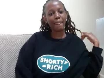 queen74890 from Chaturbate