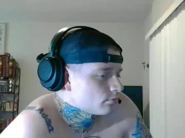 Freechat redinthebed on Chaturbate