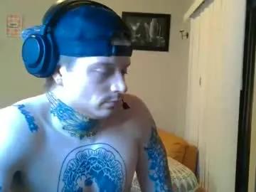 Freechat redinthebed on Chaturbate