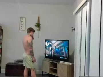 Freechat redinthebed on Chaturbate
