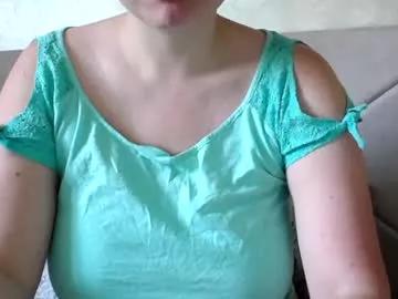 Freechat royalboobs on Chaturbate