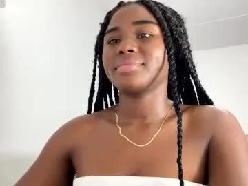 sara_muscle on Chaturbate