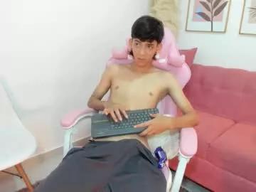 Freechat sebas_cat on Chaturbate